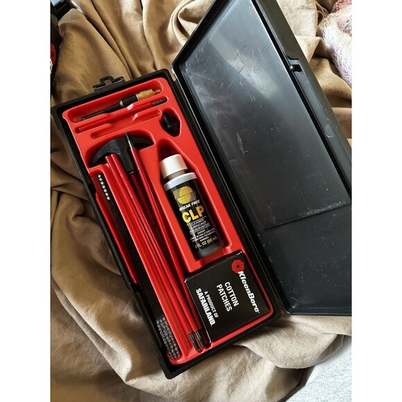 Handgun Cleaning Kit missing one piece - Kleenbore -.22 Cal. - Picture 4 of 5